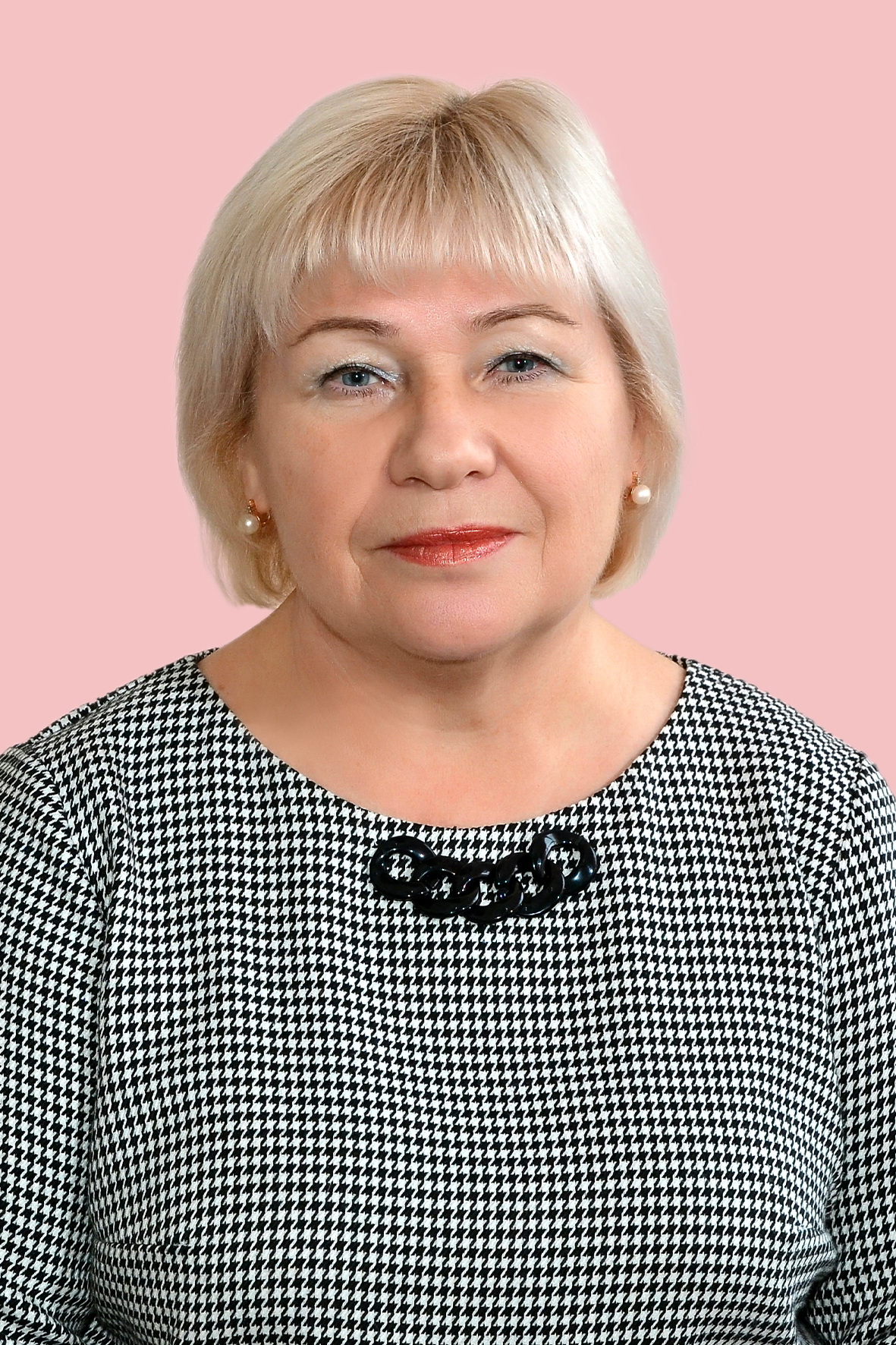 Яшкина Лариса Васильевна.